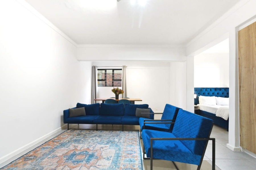 1 Bedroom Property for Sale in Sea Point Western Cape